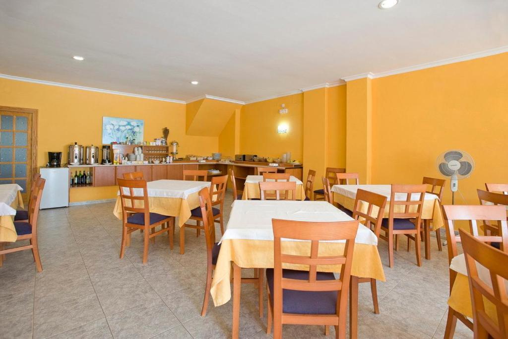 La Perla Aparthotel