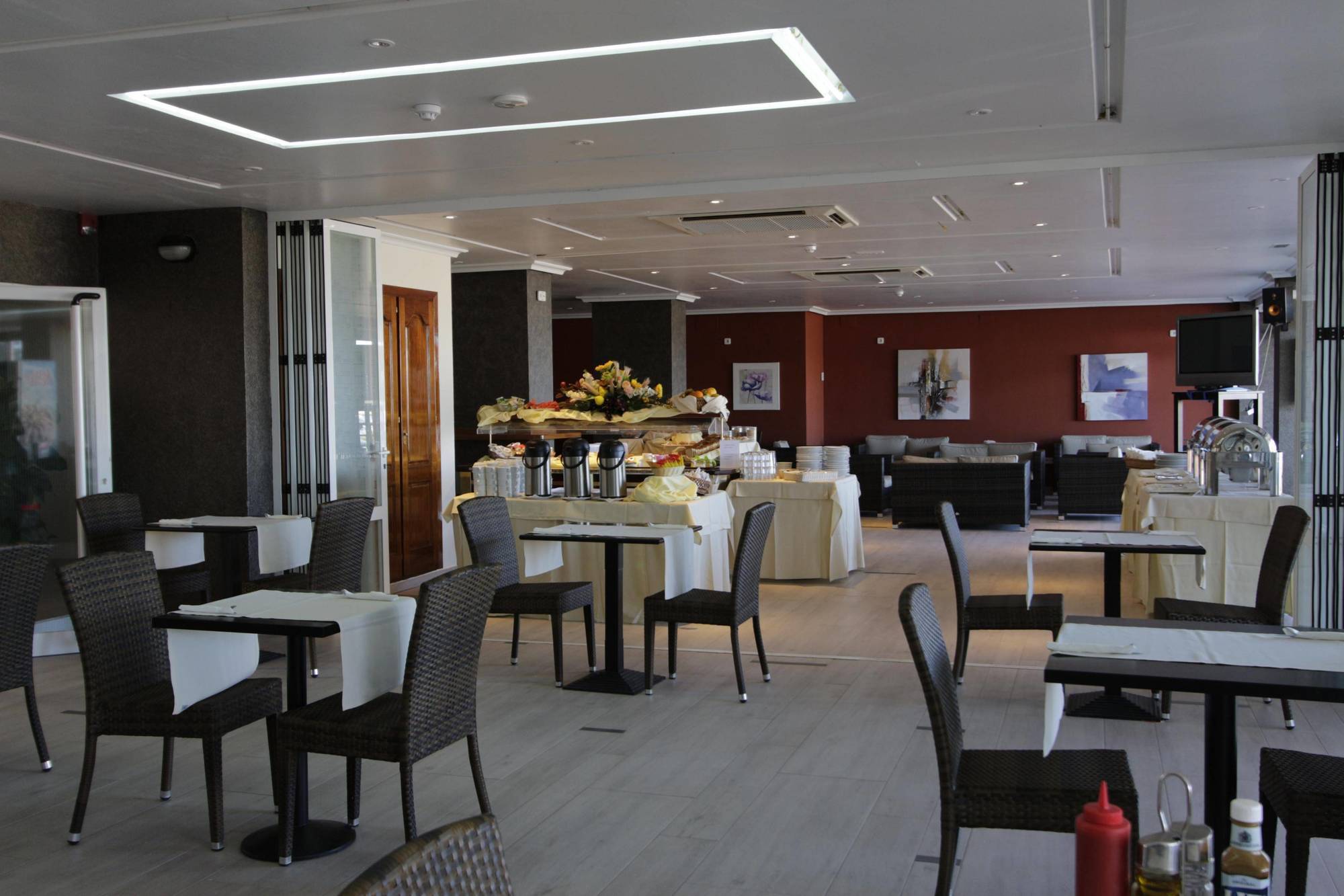 Aparthotel La Kiki 2*