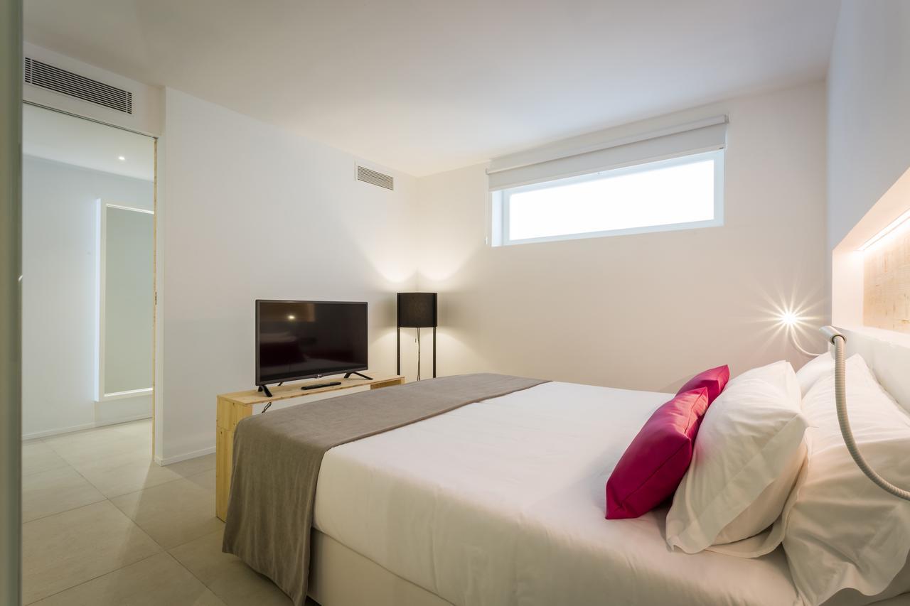 Hotel One
