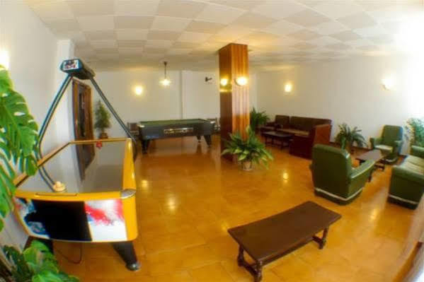 Residencia Nicolau Hotel *