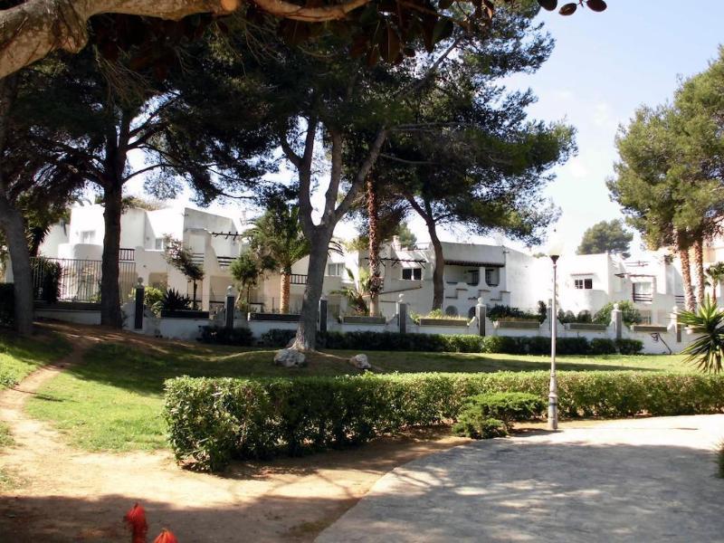Aldea Bonsai * Santa Eularia des Riu