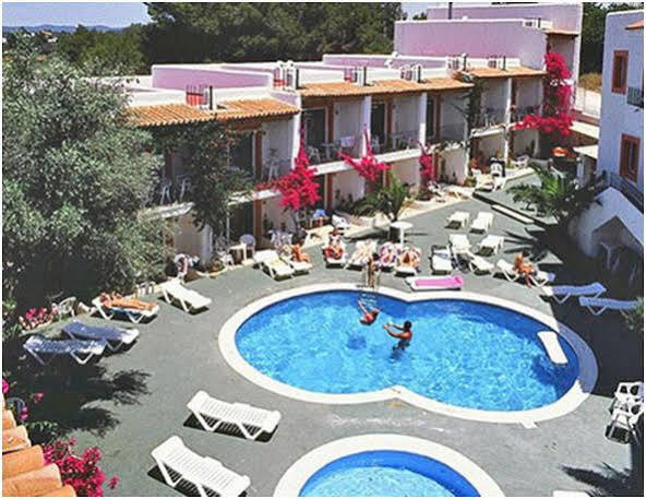Apartahotel Del Sol 3* Santa Eularia des Riu