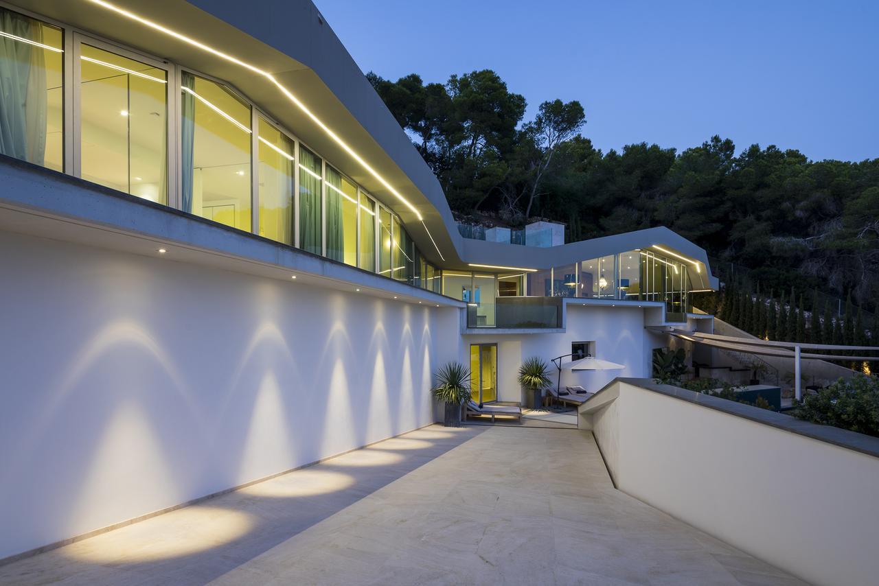 Vagabunda Luxury 6 Bedroom For Rent * Roca Llisa
