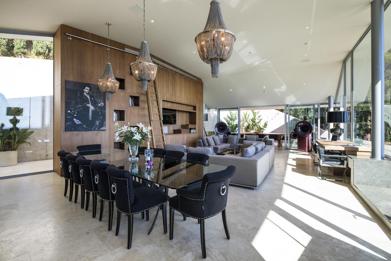 Villa Vagabunda Luxury 6 Bedroom For Rent *