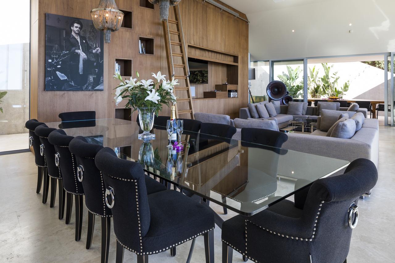 Villa Vagabunda Luxury 6 Bedroom For Rent *