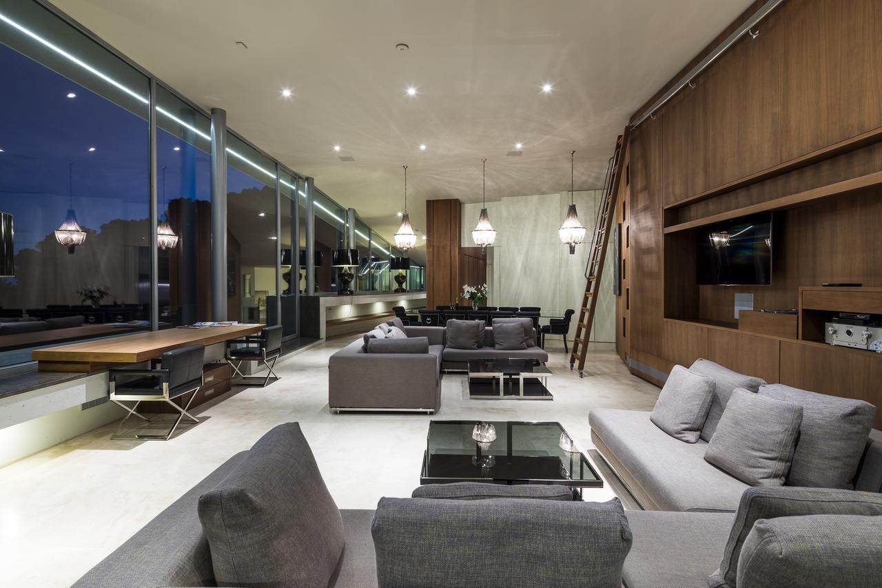 Vagabunda Luxury 6 Bedroom For Rent * Roca Llisa