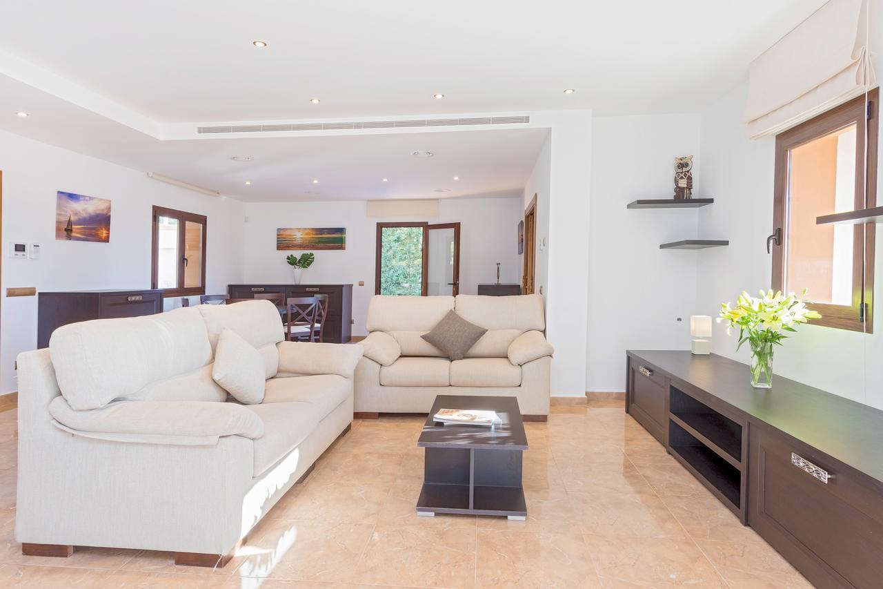 Alexandra * Talamanca (Ibiza)
