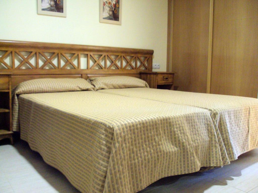 Aparthotel Bahia De San Antonio San Antonio (Ibiza)