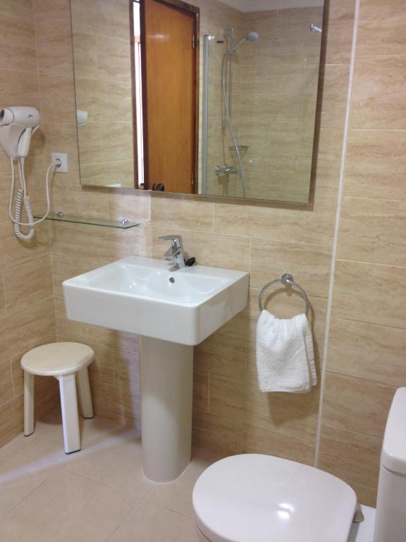 Aparthotel Bahia De San Antonio 2*