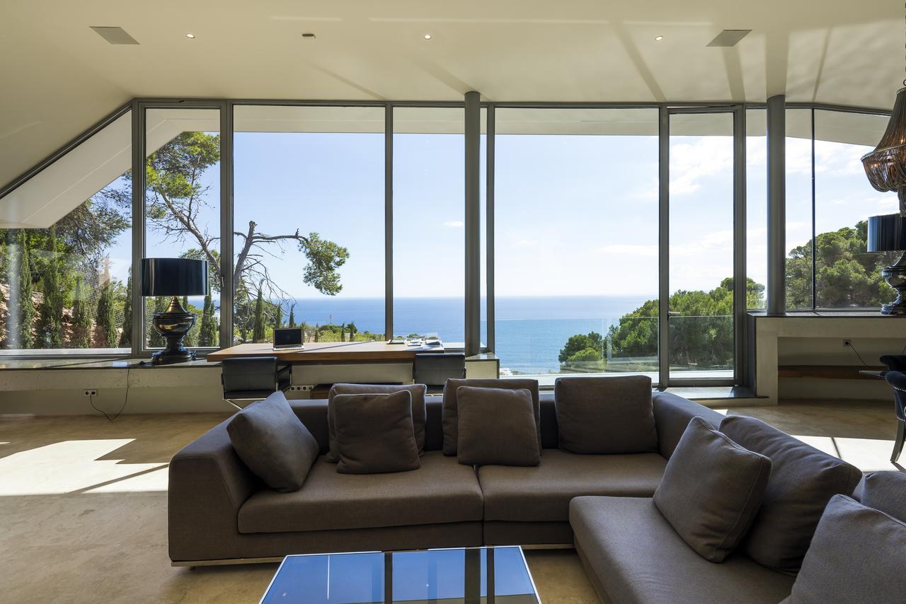 Vagabunda Luxury 6 Bedroom For Rent * Roca Llisa
