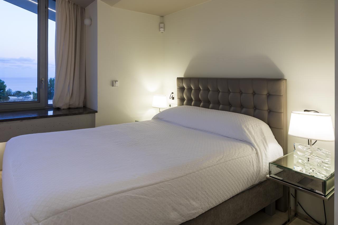 Vagabunda Luxury 6 Bedroom For Rent Roca Llisa