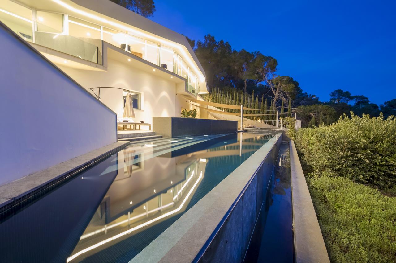 Villa Vagabunda Luxury 6 Bedroom For Rent