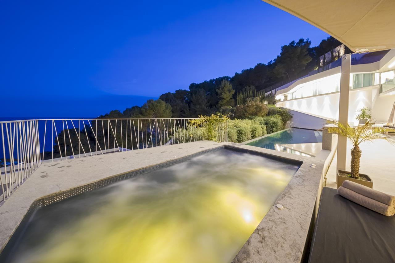 Villa Vagabunda Luxury 6 Bedroom For Rent