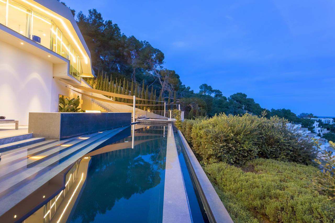 Vagabunda Luxury 6 Bedroom For Rent *