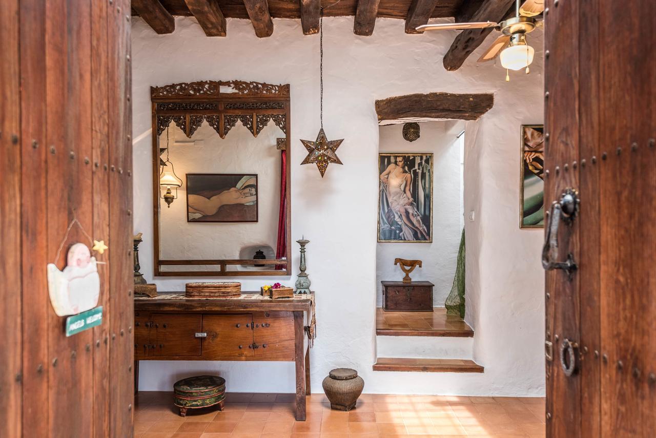 Sun Door - Amazing 6 Bedroom With Private Pool Villa *