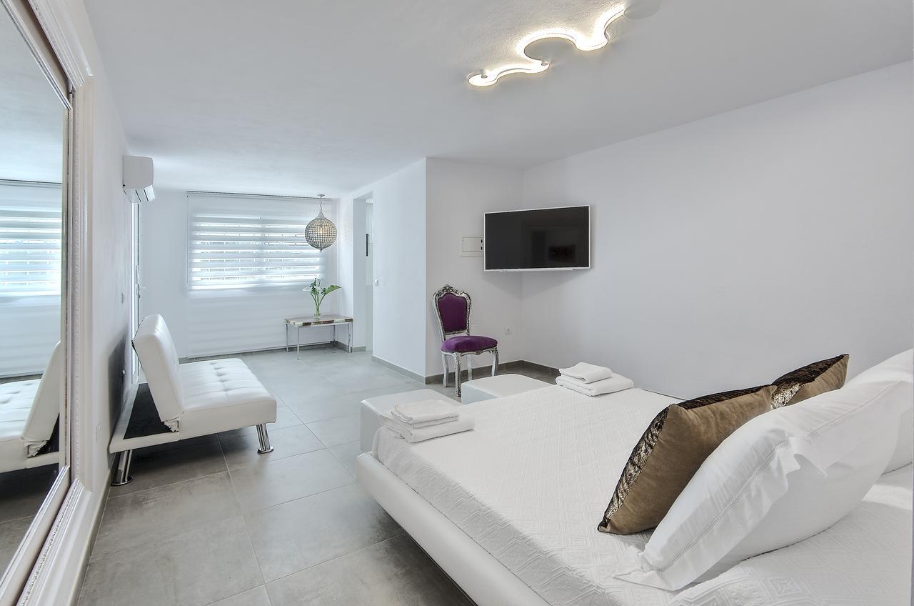 Garchet White Ibiza * Sant Jordi de ses Salines