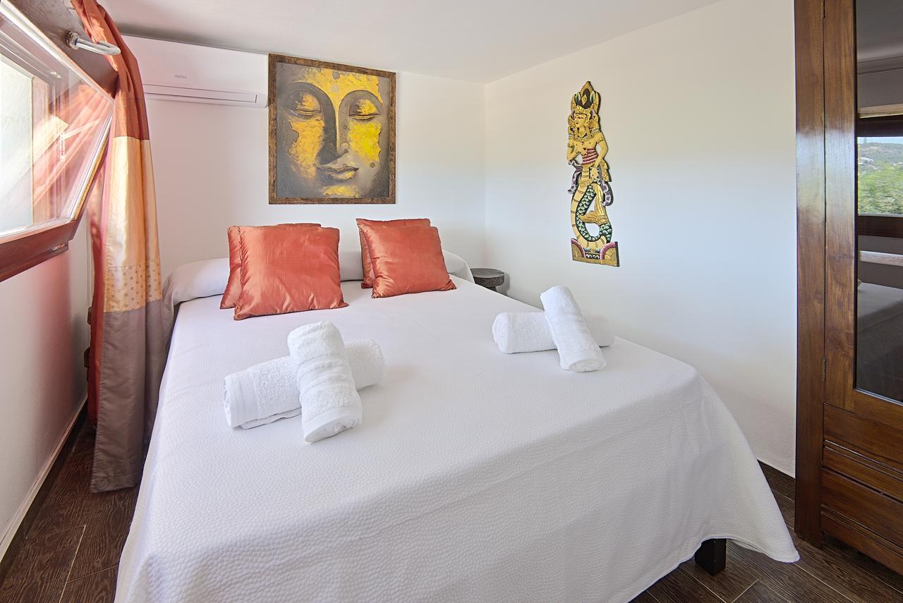Villa Cheis Ibiza *