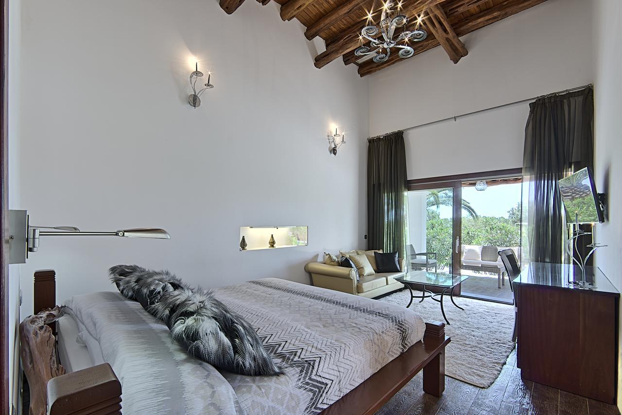 Villa Cheis Ibiza Santa Eularia des Riu