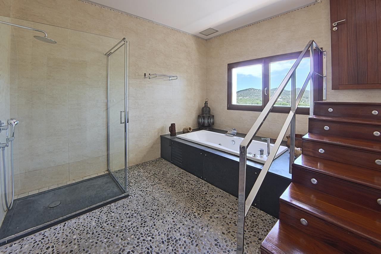 Villa Cheis Ibiza