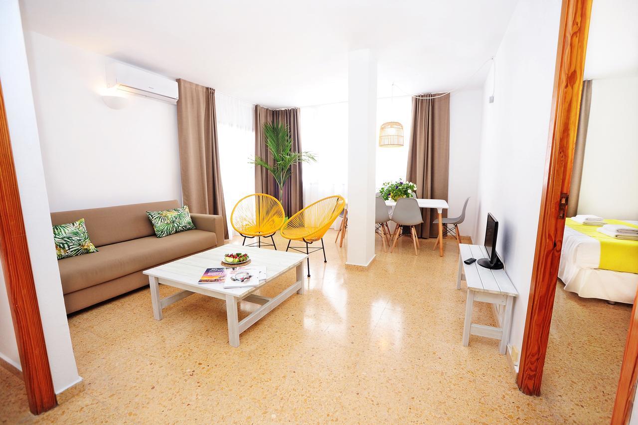 Aparthotel Escondidos Ibiza Playa d'en Bossa