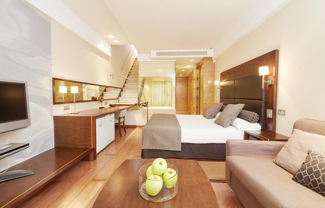 Insotel Fenicia Prestige & 5* Santa Eulária des Riu