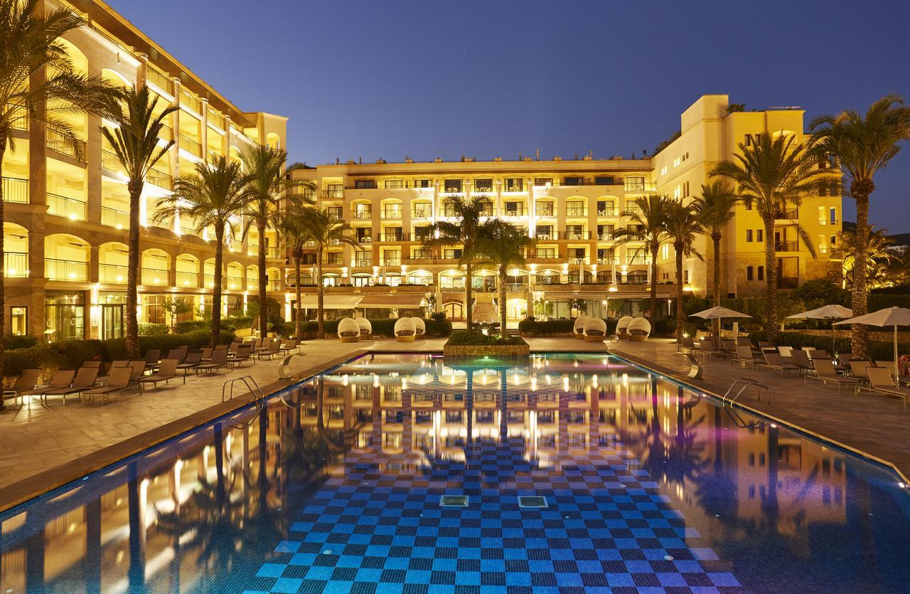 Insotel Fenicia Prestige & 5* Santa Eulária des Riu