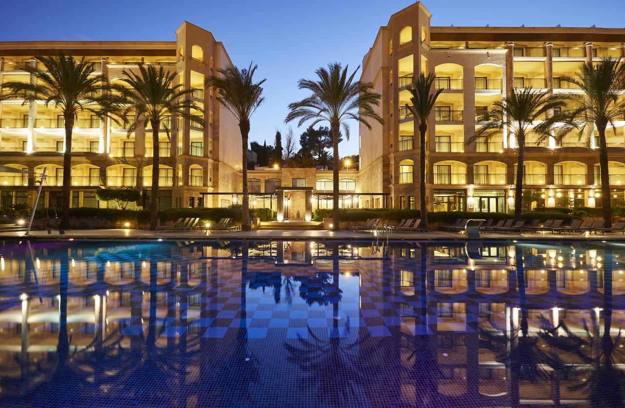 Insotel Fenicia Prestige & 5* Santa Eulária des Riu