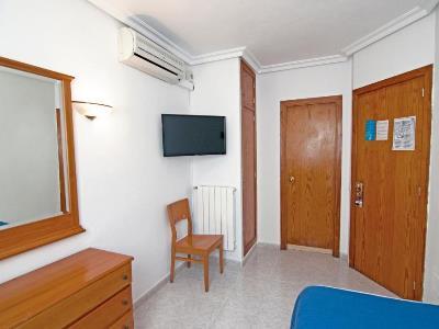 Vibra Hotel 2*