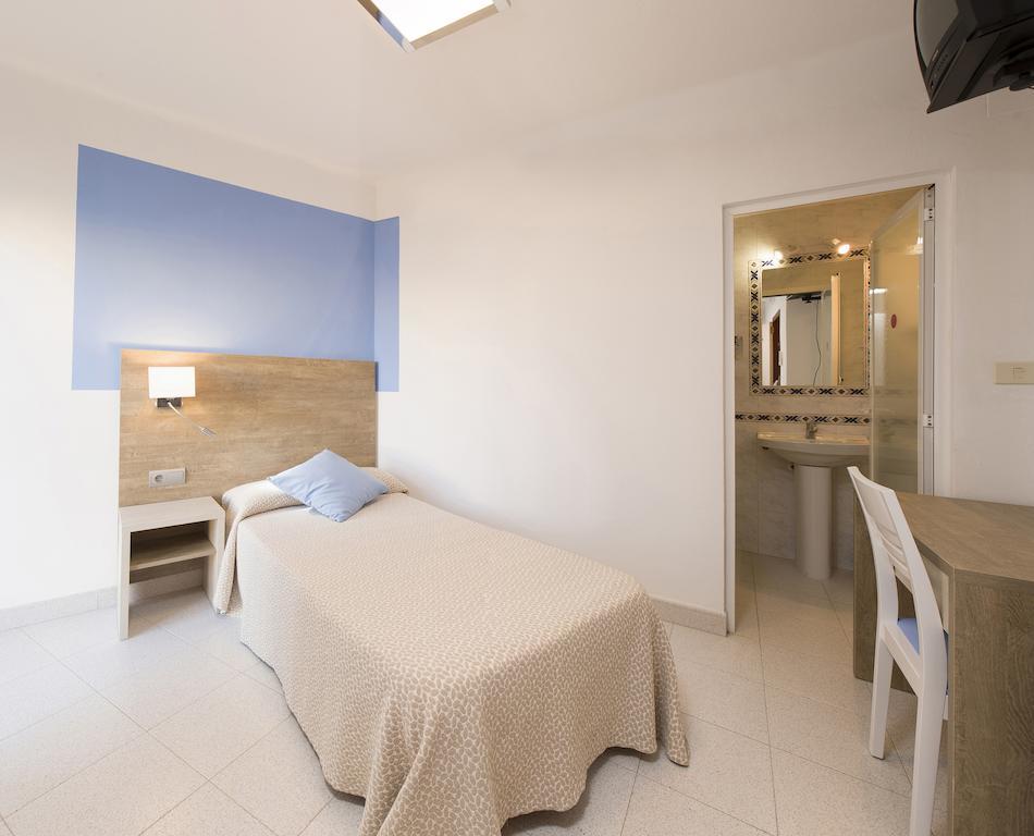 Hotel Mari 2*