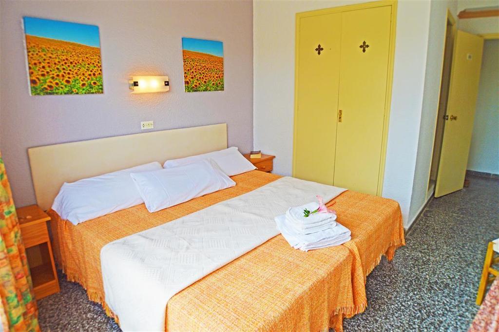 Hotel Flamingo Es Canar (Ibiza)