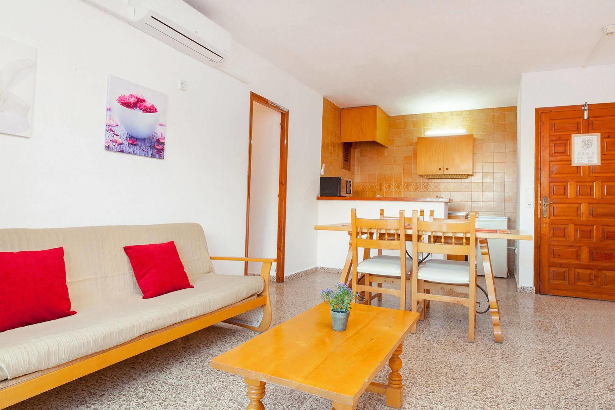 Aparthotel Puet 2*
