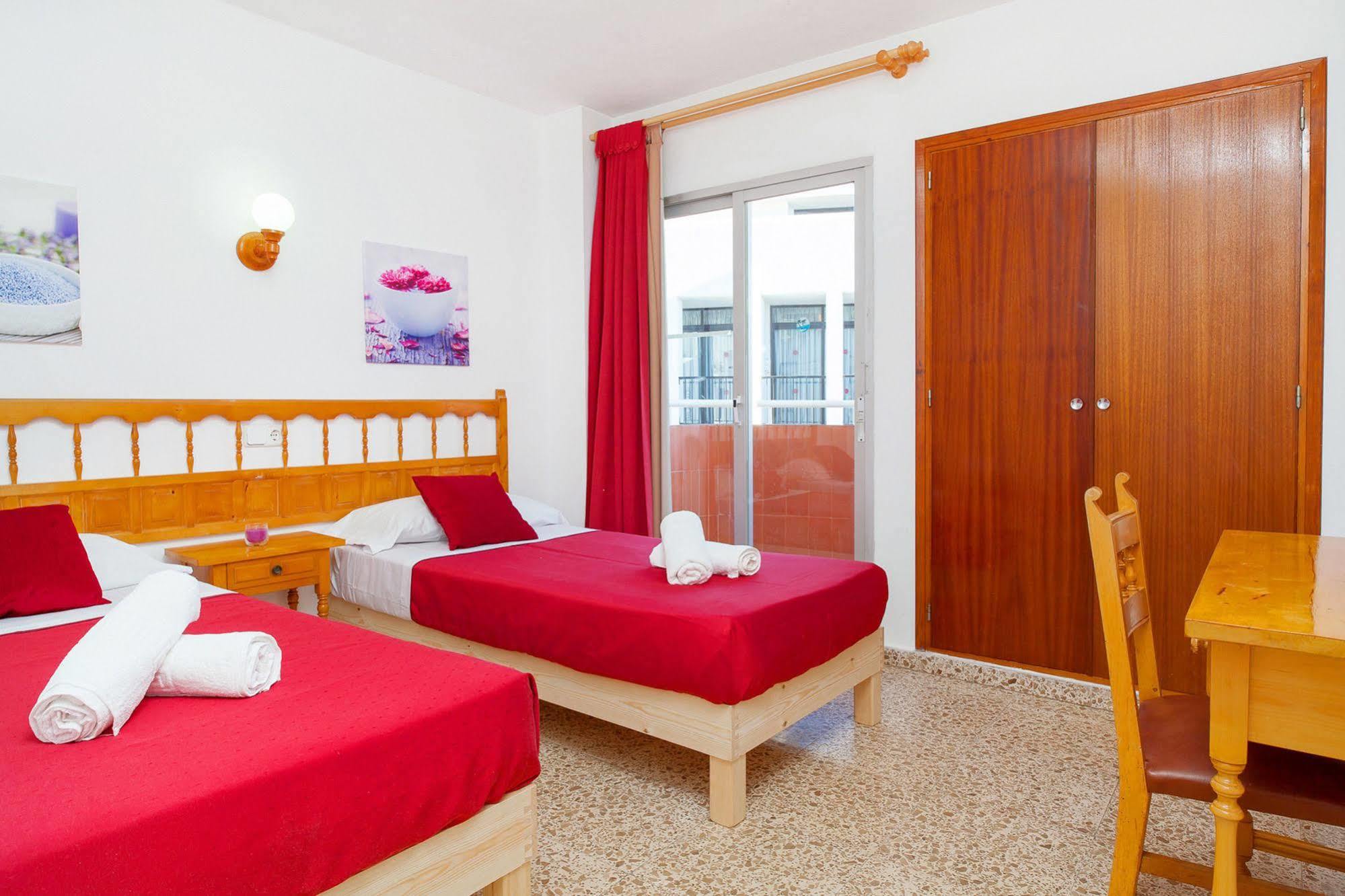 Puet Aparthotel San Antonio (Ibiza)