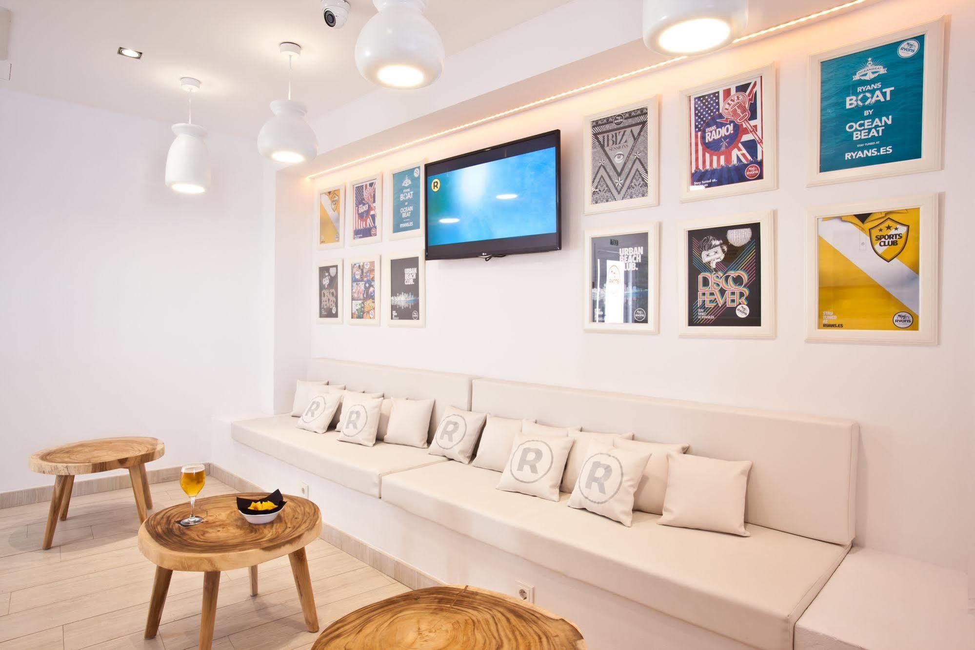 Ten Hostel Albergue
