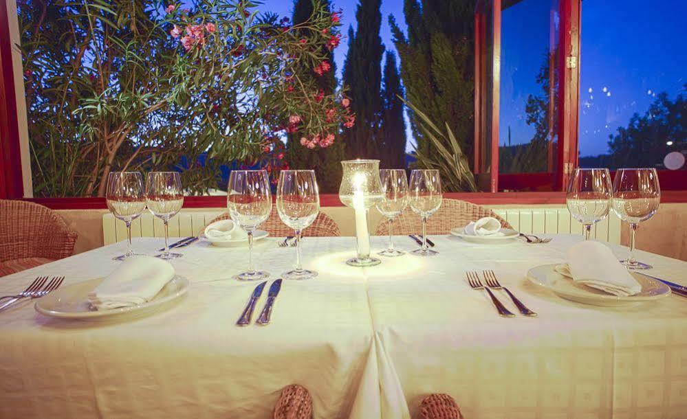 Hotel Pere Lifestyle & 4*