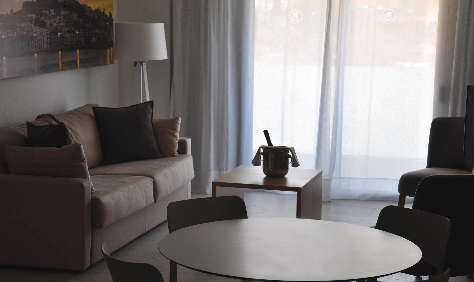 B-llobet Sun & Confort Hotel
