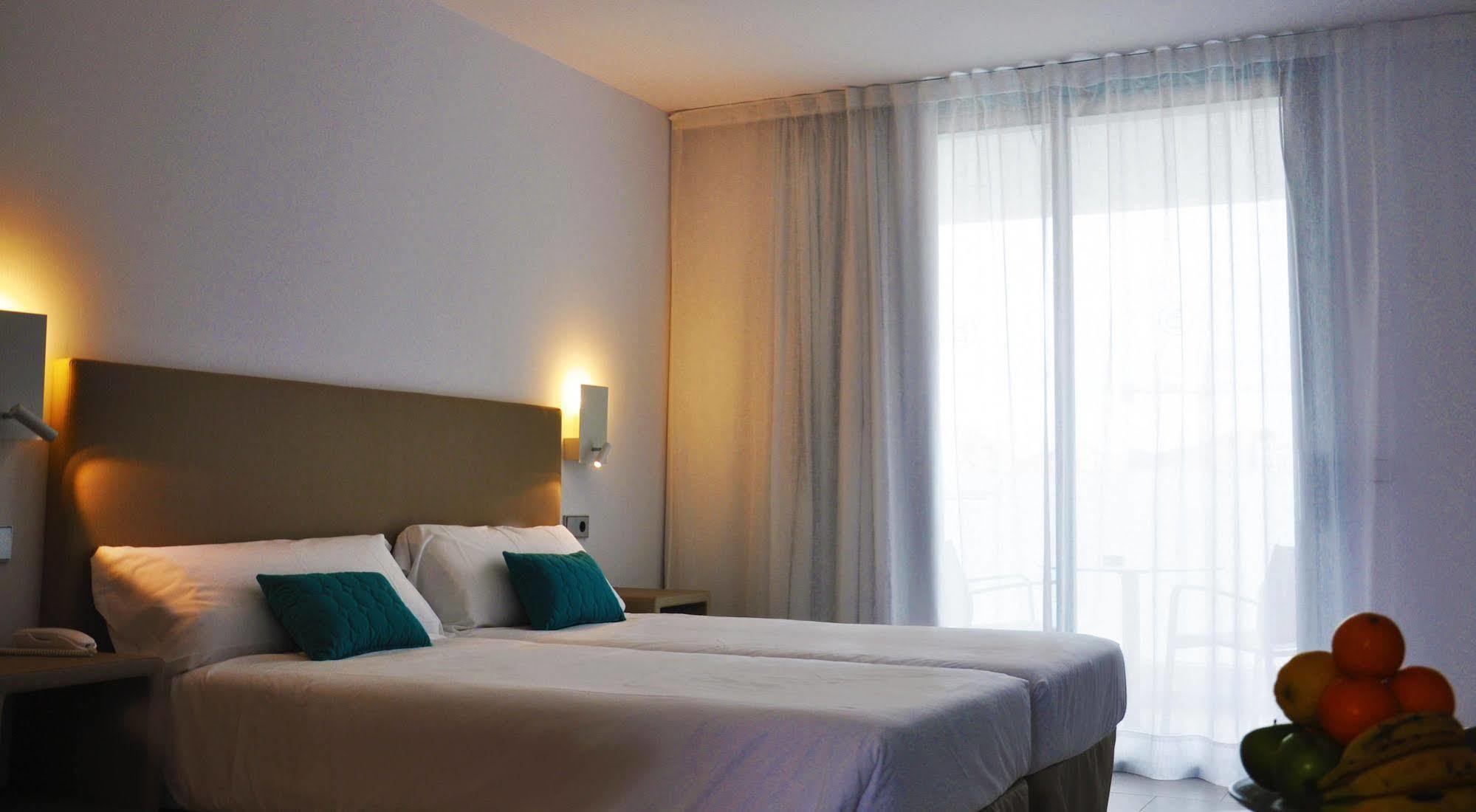 B-llobet Sun & Confort Hotel