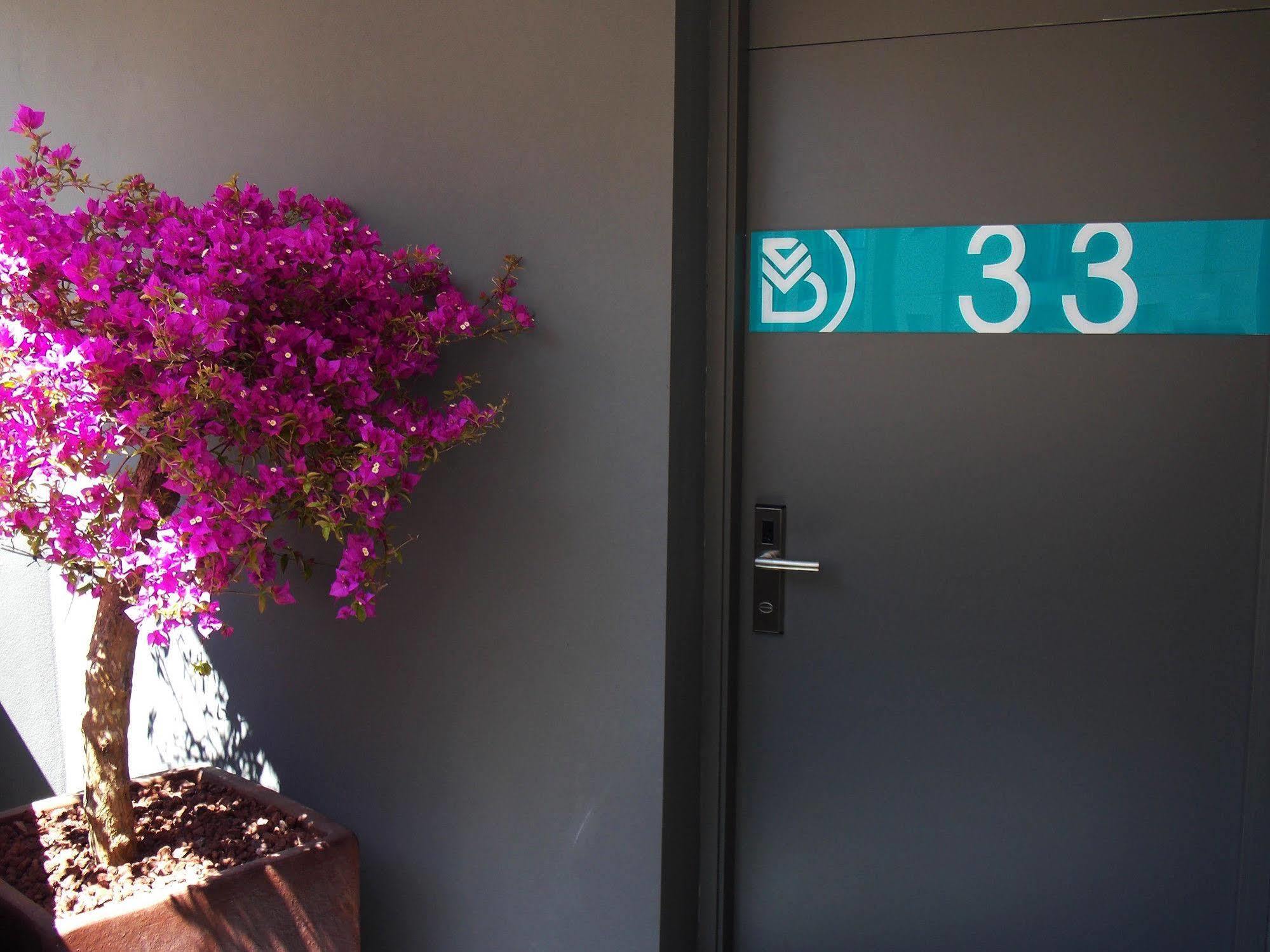 Hotel B-llobet Sun & Confort
