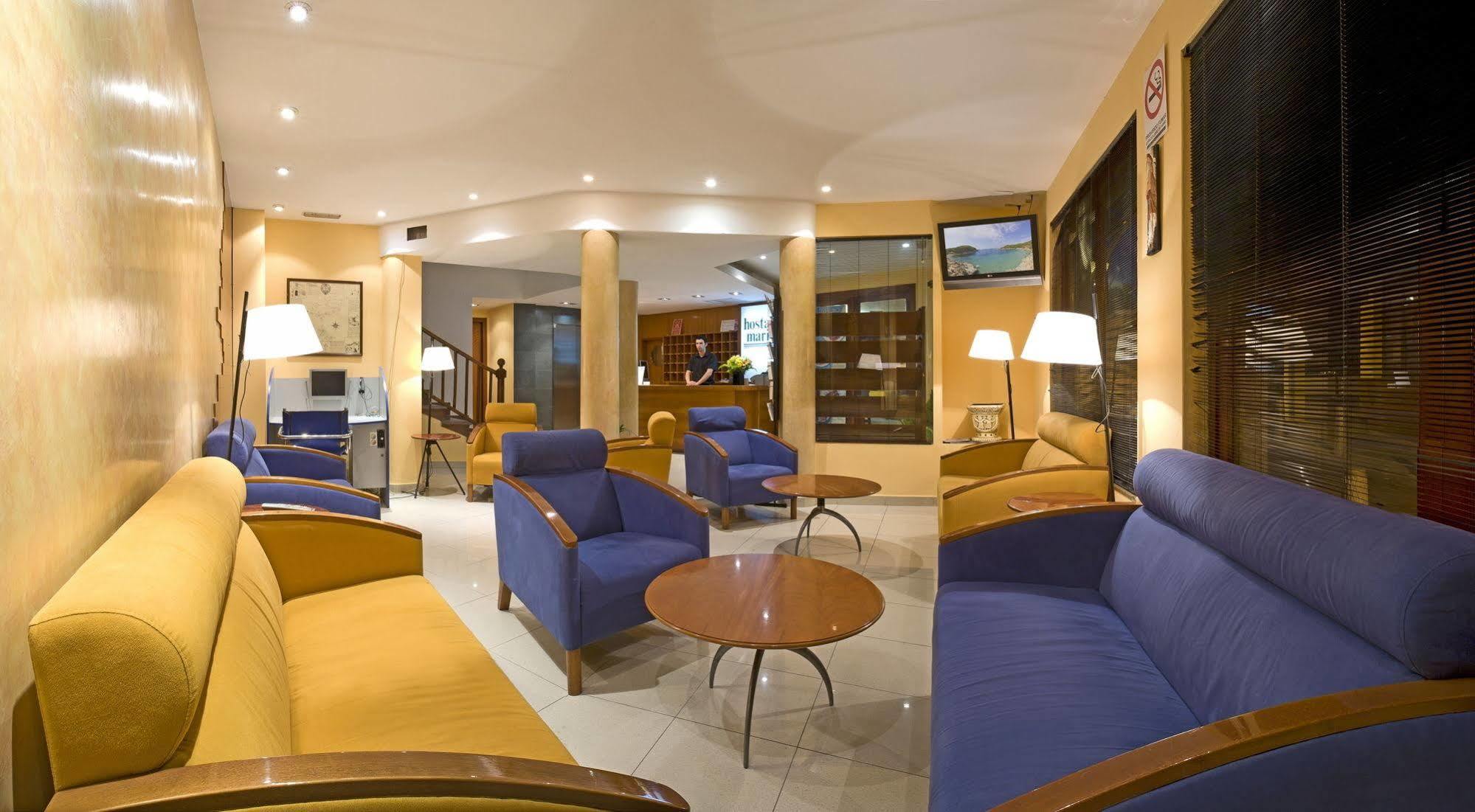 Mari Hotel 2*