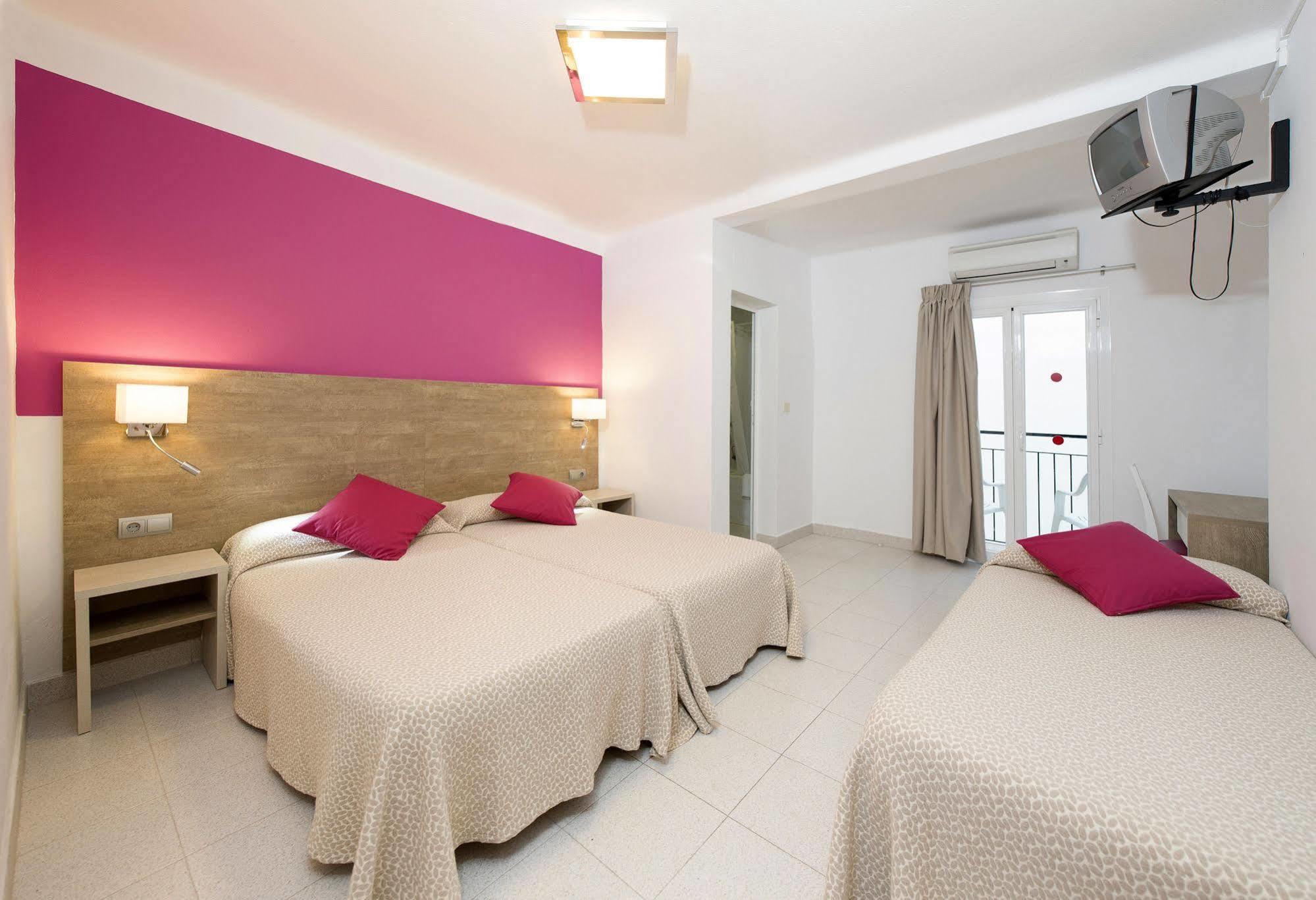 Mari Hotel San Antonio (Ibiza)
