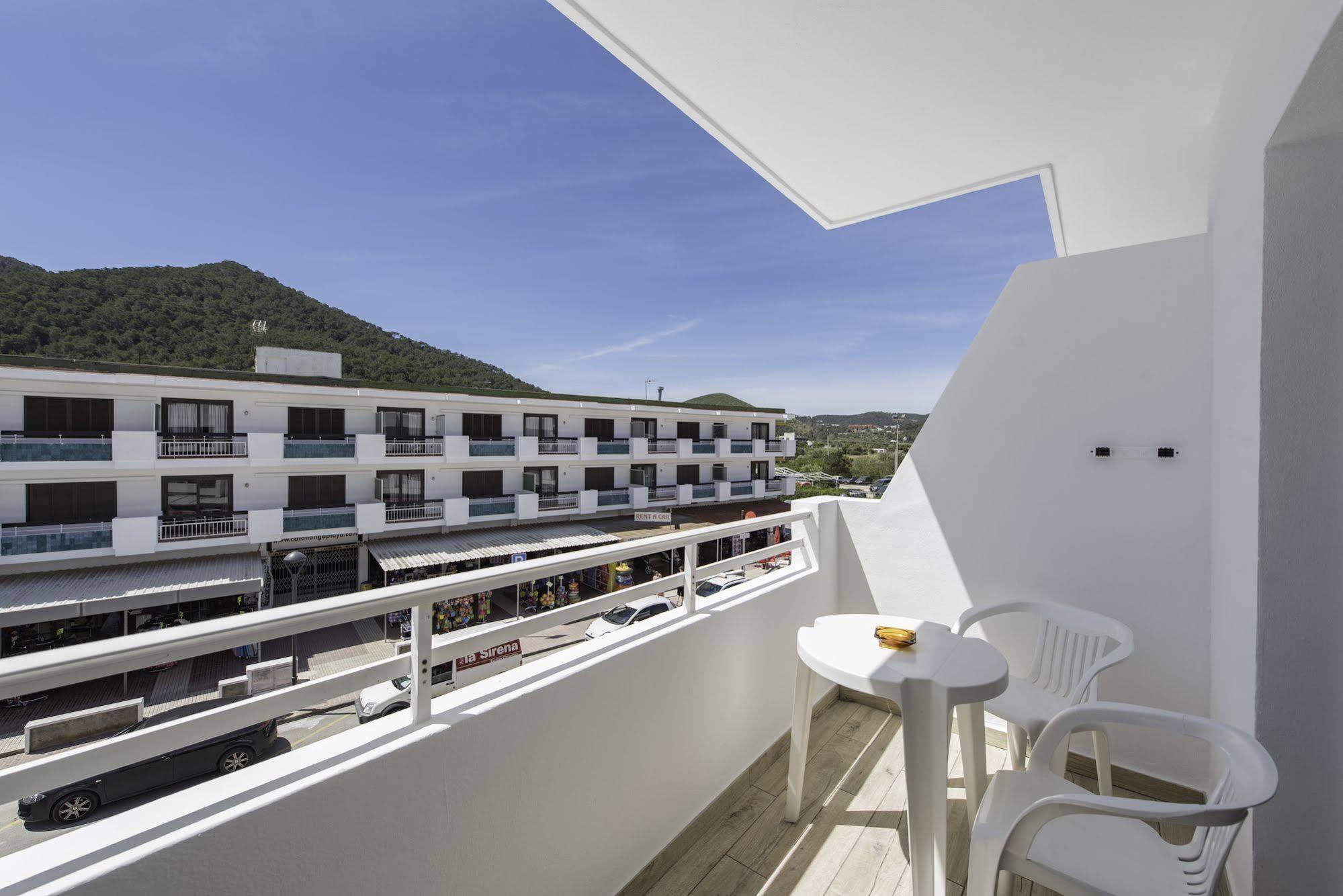 Typic Oasis Sa Tanca Apartment