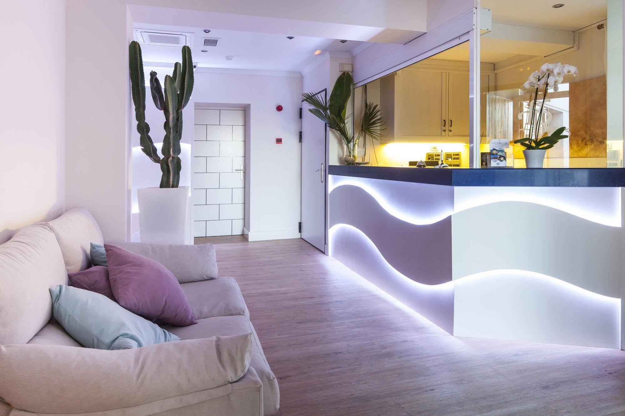 Hotel Mikasa Boutique Adults Only 2*