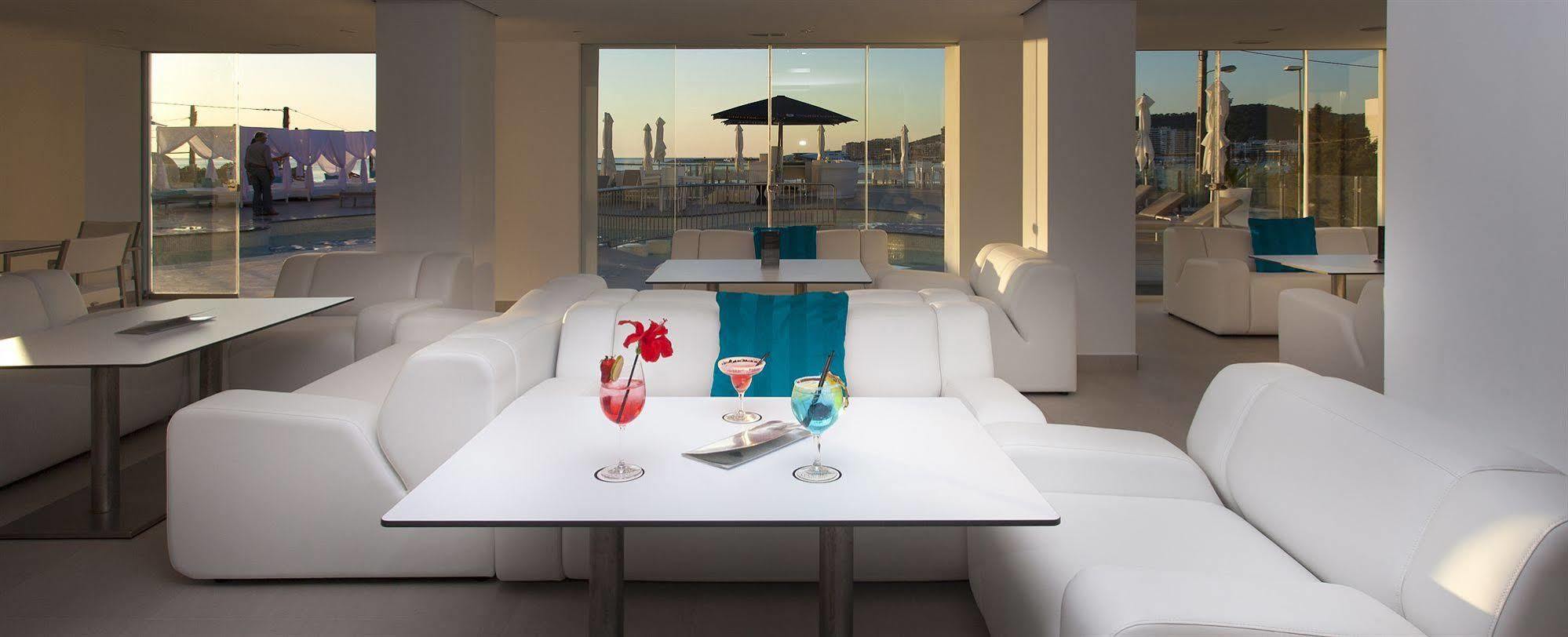 Marina Playa - Adults Only Apartment