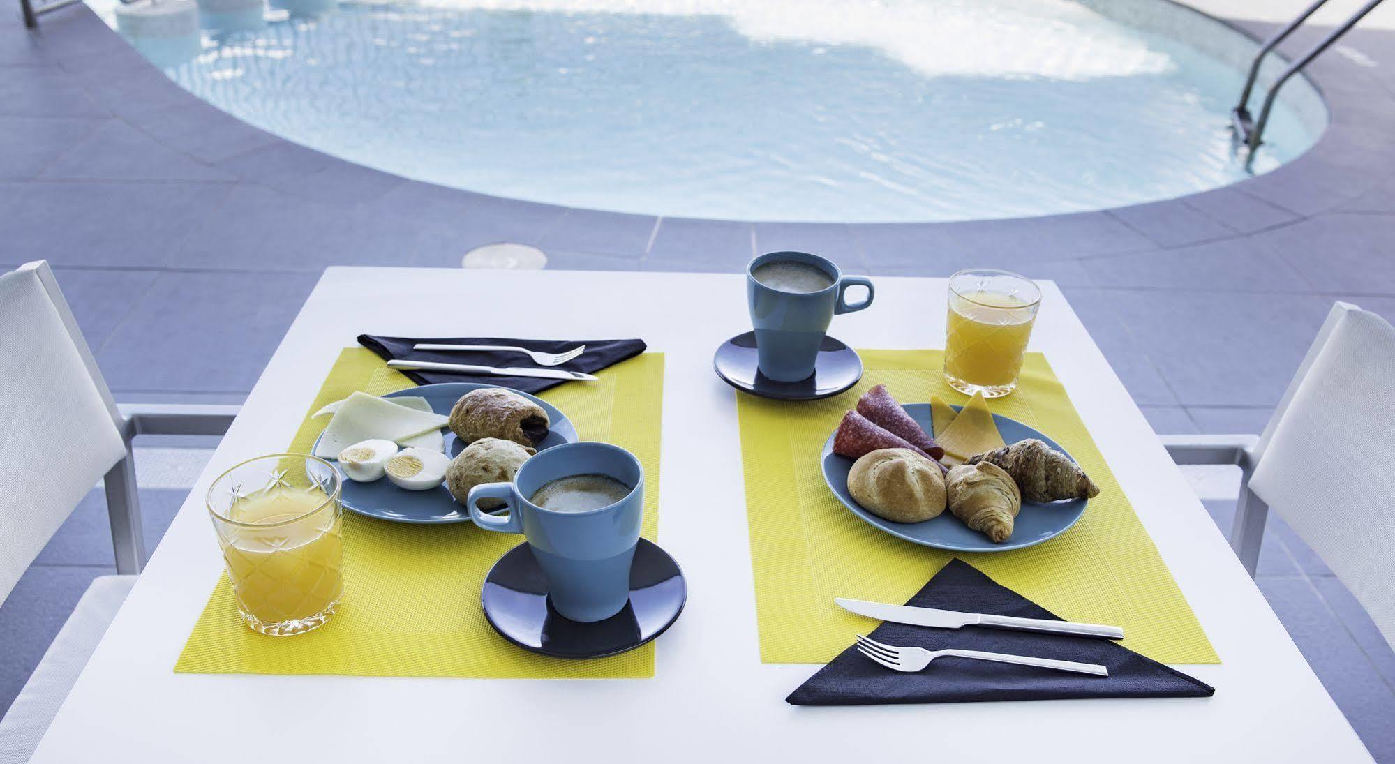 Marina Playa - Adults Only Apartment