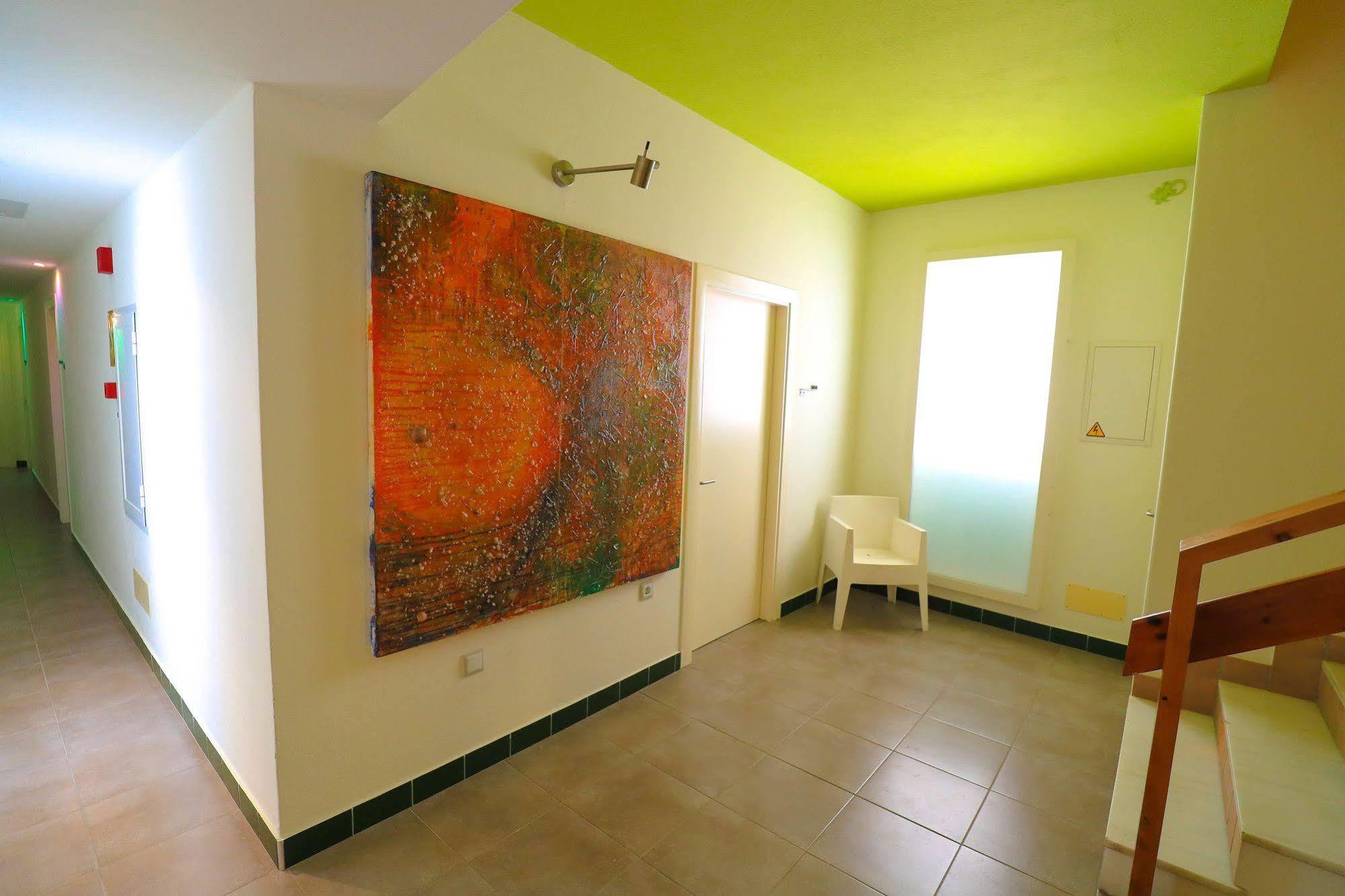 Es Mitjorn 2* San Antonio (Ibiza)