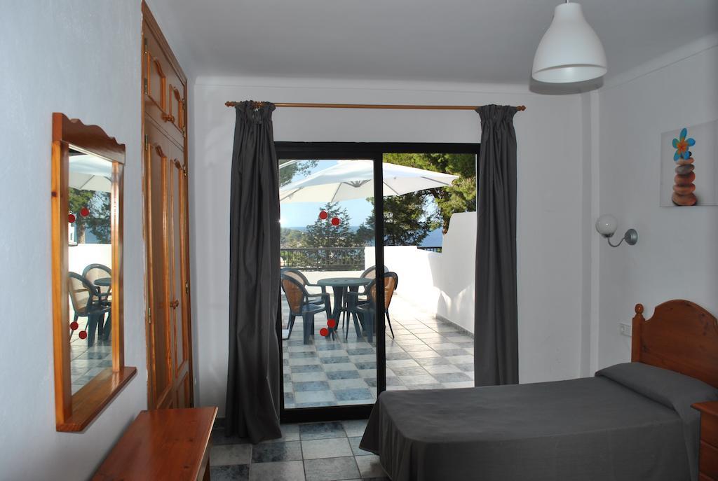 Apartamentos G.P. Junto Al Mar Apartment