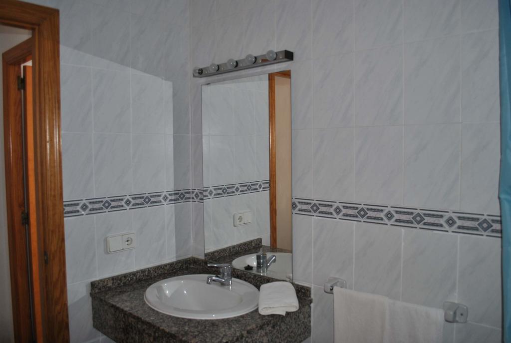 Apartamentos G.P. Junto Al Mar * Portinatx