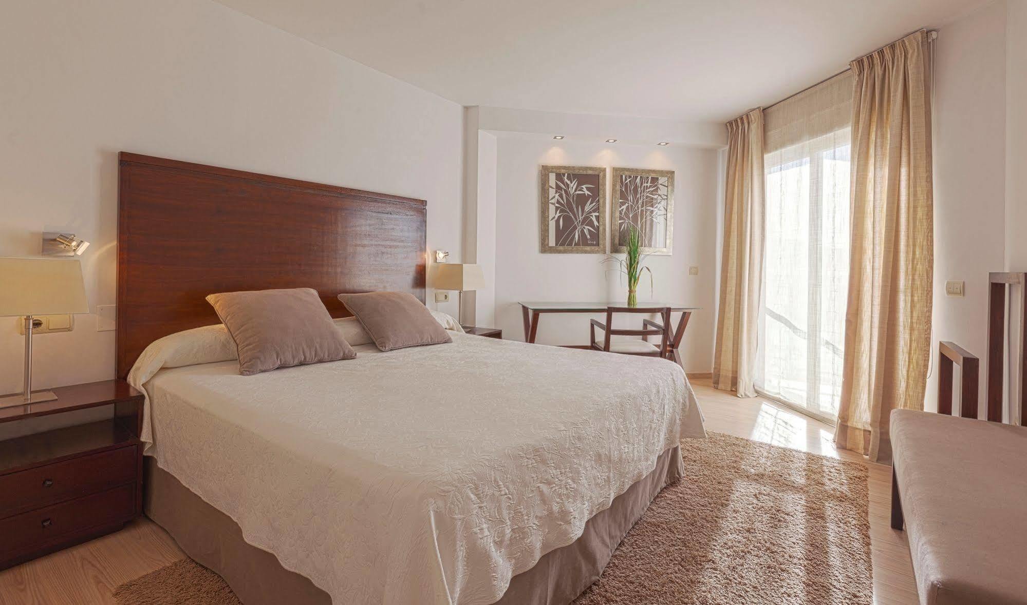 Marina Palace 3*