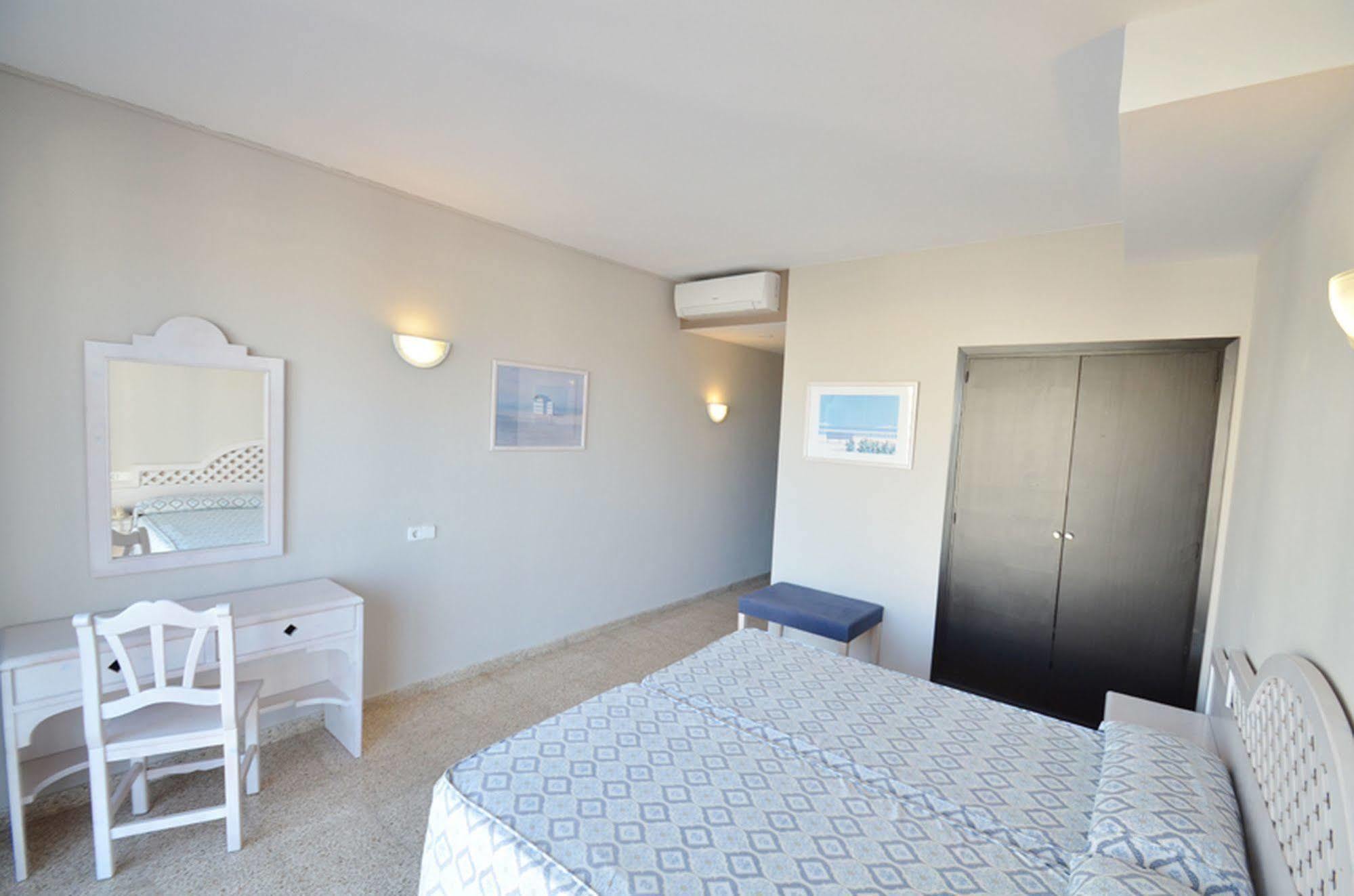 Hotel Azuline Llevant