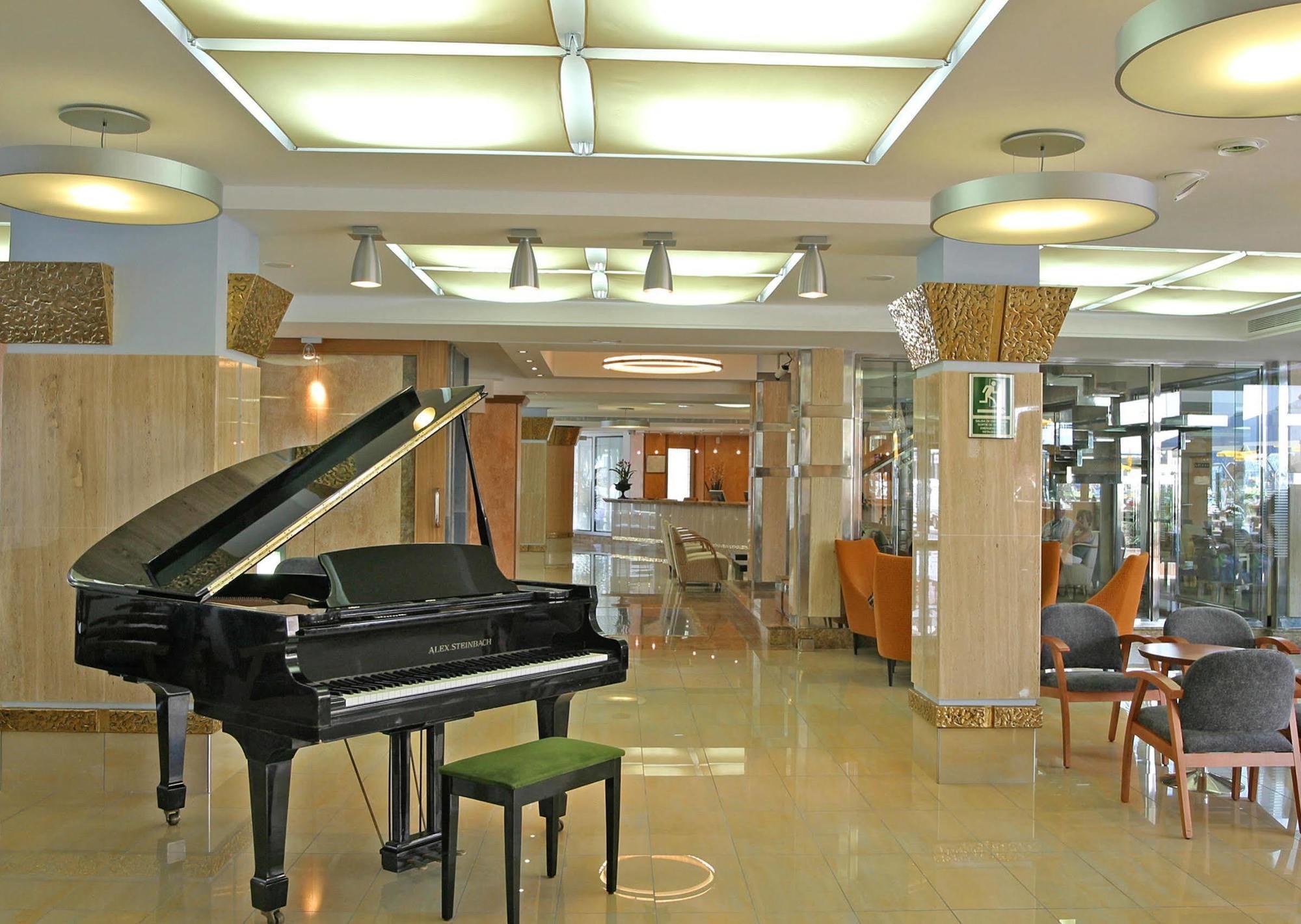Invisa La Cala (adults Only) Hotel