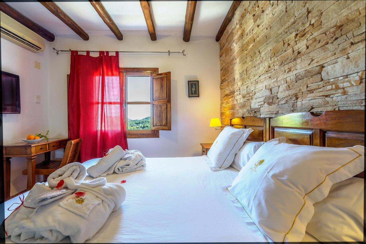 Pere Lifestyle & Hotel